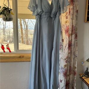 Elegant Blue Evening Gown